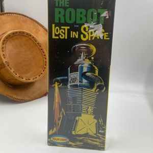 Polar Lights Lost in Space The Robot Plastic Model Kit NIB＃5030